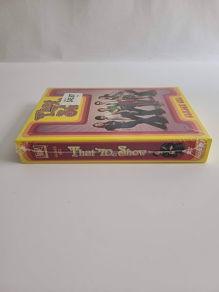 Amazon.com: That '70s Show: Season 1 : Topher Grace, Laura